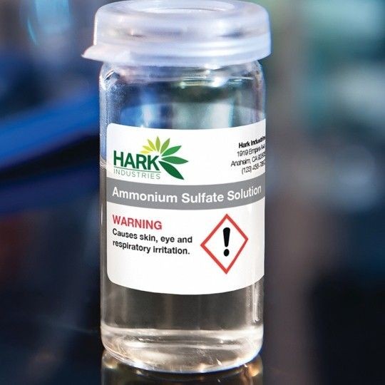 Opozorilna etiketa na steklenicki z natiskanim piktogramom: Warning!