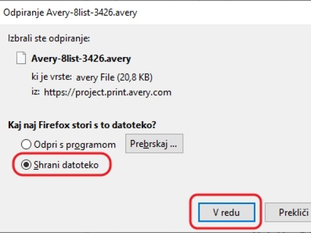 Na ekranu prenosnega racunalnika je prikazano navodilo, kako shraniti oblikovani projekt v programu Avery Design & Print