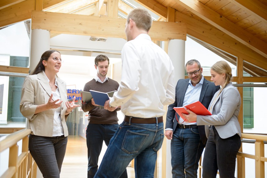 Neformalni sestanek ljudje upraba