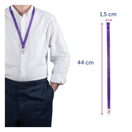 Slika prikazuje osebo, oblečeno v belo srajco in mornarsko modre hlače, z vijolično vrvico okoli vratu, na kateri je pripeta sponka. Podani so tudi dimenziji vrvice, ki sta 44 cm dolžine in 1,5 cm širine.