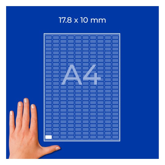 Roka ob predlogi lista A4 s zaobljenimi pravokotniki velikosti 17,8 × 10 mm na modrem ozadju?